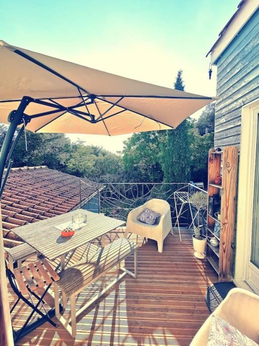 Entre Ventoux Et Luberon, Appartement Dans Maison. Malemort-du-Comtat Exterior foto